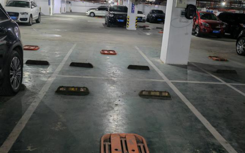 貴州省機關事務管理局國有資產(chǎn)管理服務中心貴陽市南明區(qū)市南路57號陽光100小區(qū)停車位2個招租